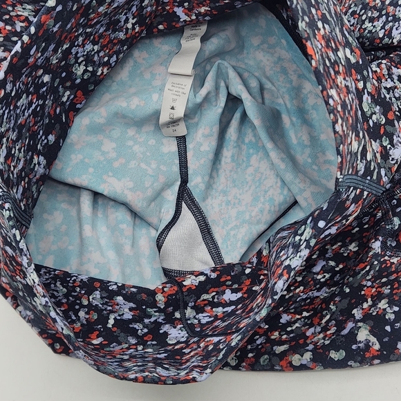 Lululemon Wunder Under High-Rise Crop 23" Tight In Scallop Water Blossom Size 6 - Picture 11 of 16